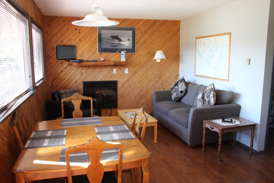 One Bedroom Cedar Cottage — Mills Landing – Mills Landing